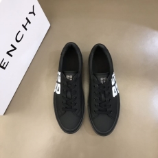 Givenchy Sneakers